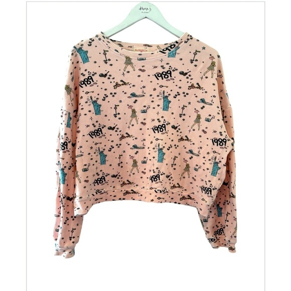 Taylor Swift Swifties Adult  Summer Beach Lovely Lounge Set Size Large - Picture 3 of 14